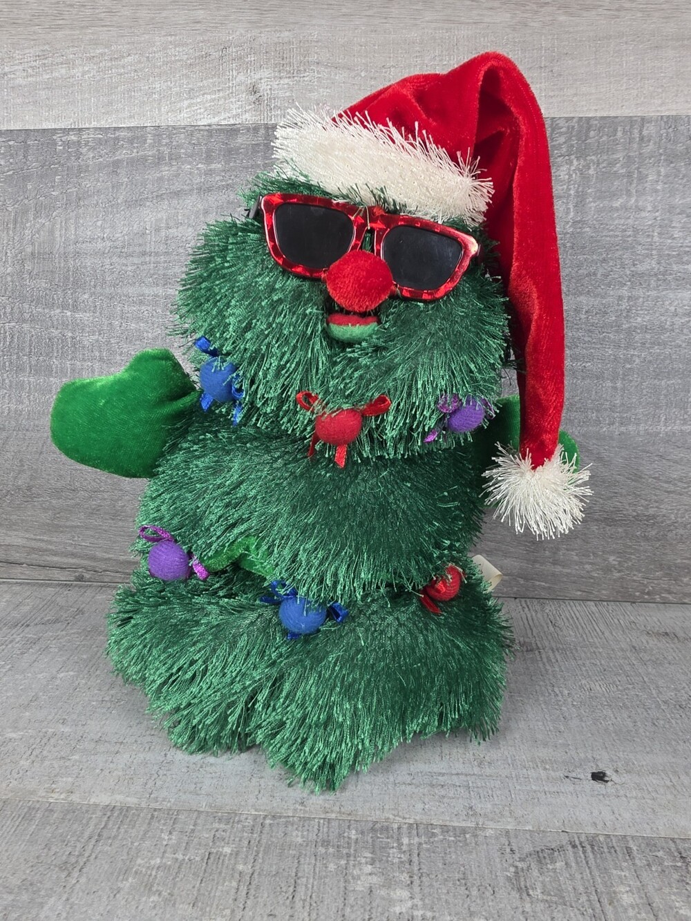 Vtg Hug Fun Singing Rockin Around Christmas Tree Plush FOR PARTS ONLY b27
